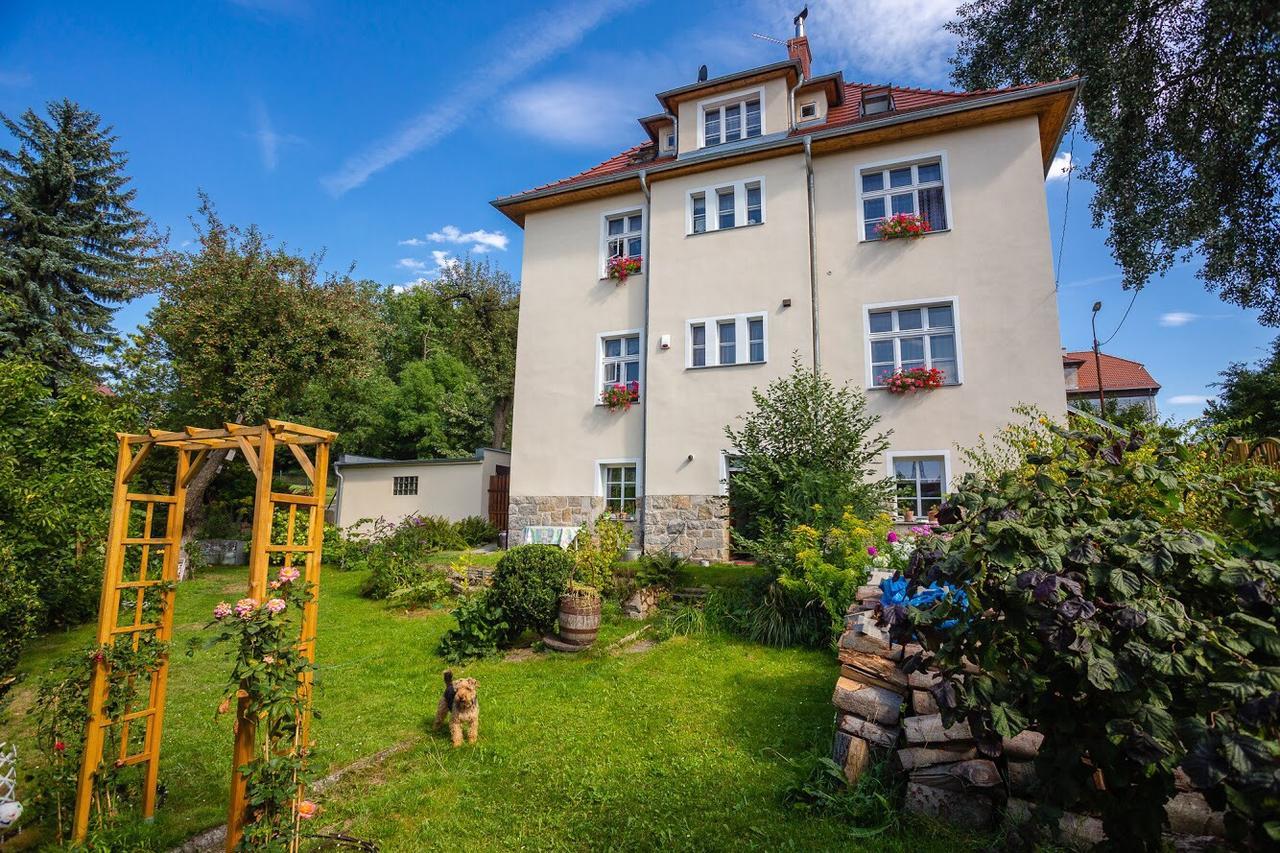 Appartamento Dom Pod Rybia Skala Jelenia Góra Esterno foto